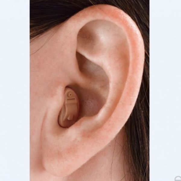 Charm 40 CIC Custom Hearing Aid Sonic Hearing Aids in India Digital